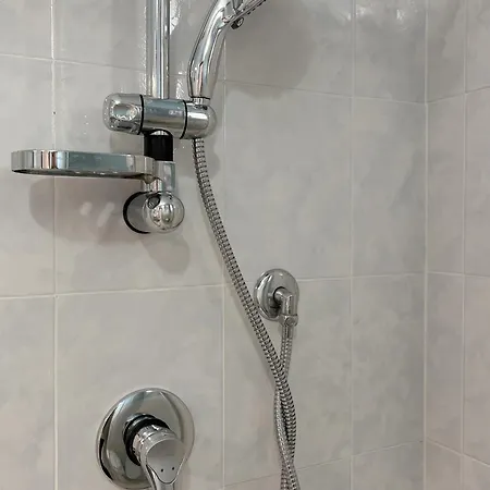 Apartament 10 Minuti Dal Mare- Martina Quartu SantʼElena