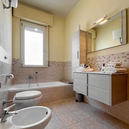 10 Minuti Dal Mare- Martina Quartu SantʼElena