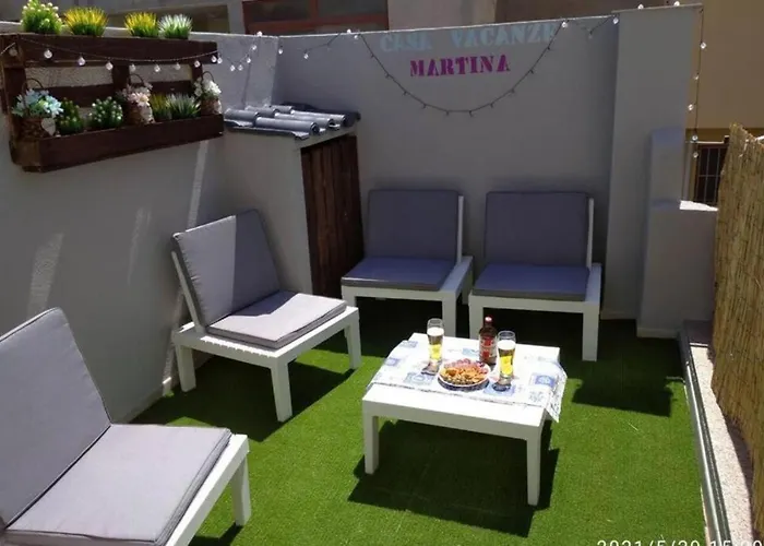 10 Minuti Dal Mare- Martina *