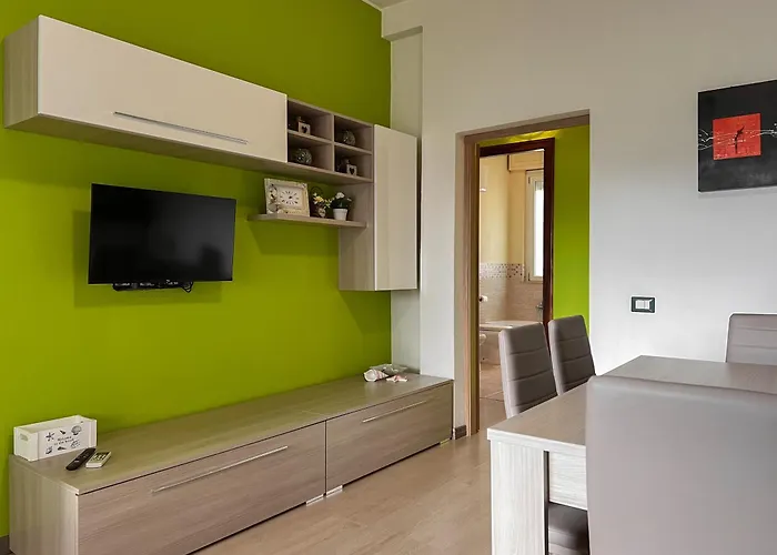 10 Minuti Dal Mare- Martina