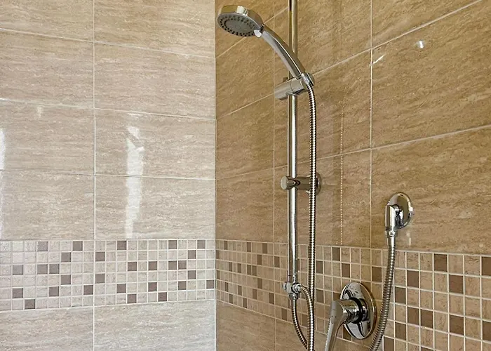 10 Minuti Dal Mare- Martina Quartu SantʼElena